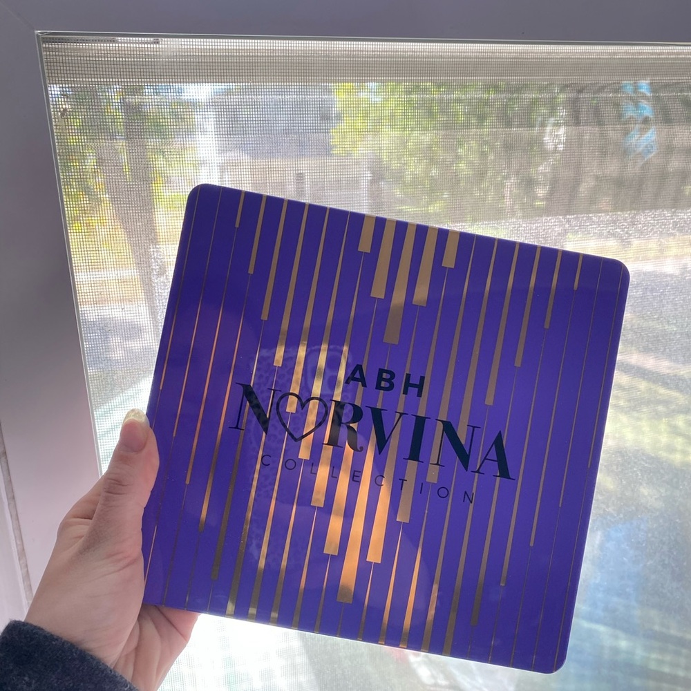 ABH Norvina Palette Vol. 1